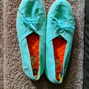 Vans surf siders